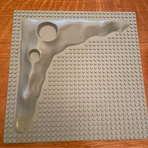 Vintage LEGO 32x32 Raised Crater Moon Base Plate Grey Terrain